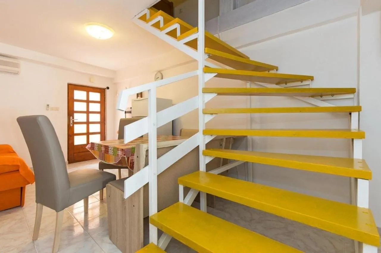 Apartments By The Sea Baska, Krk - 19519 Croatia